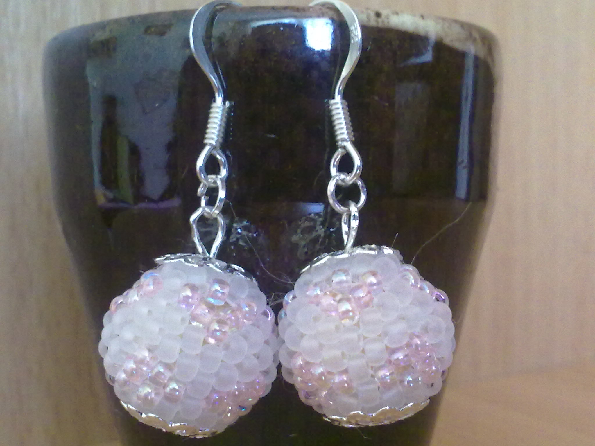Náušničky Obšívané guličky  Transparent, Dyed-Ballerina Pink